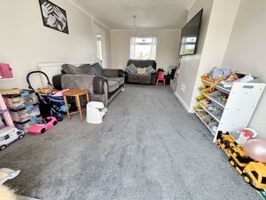 Lounge- click for photo gallery